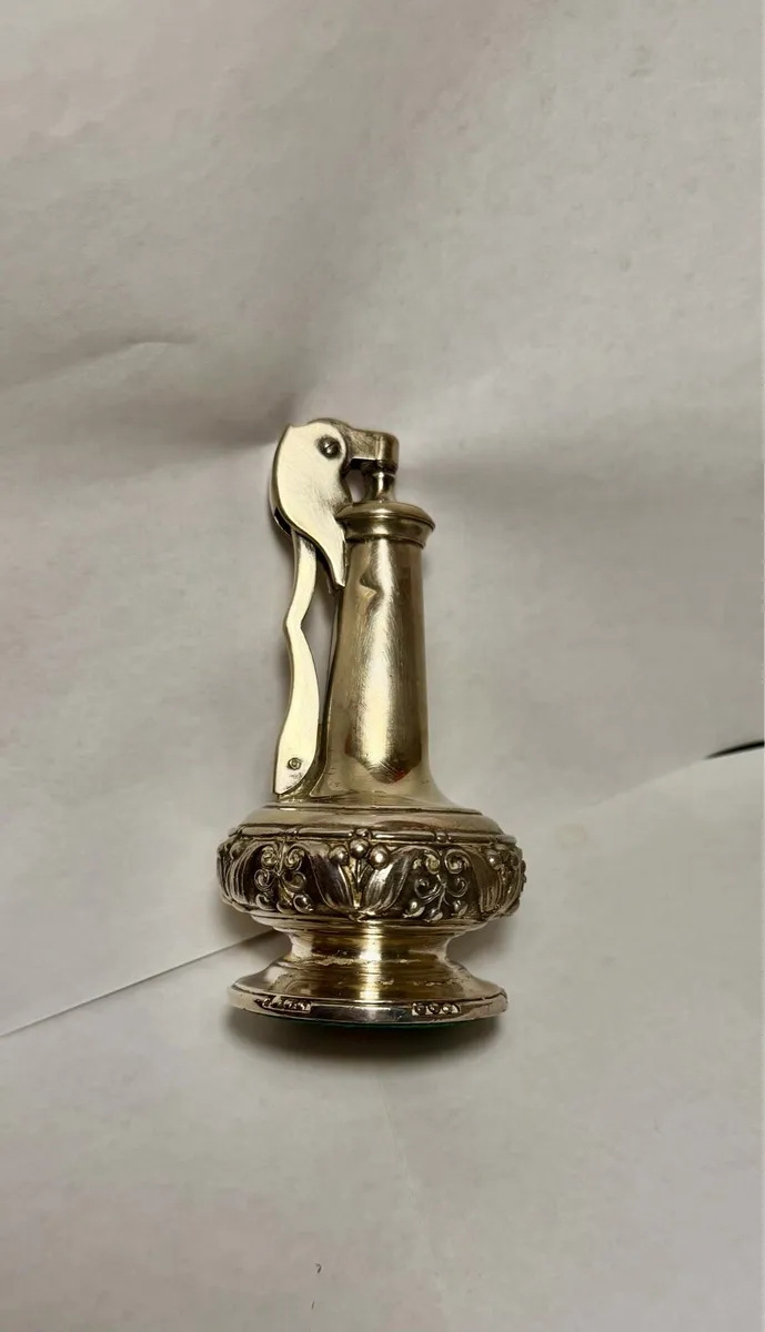 Ronson Decanter Deluxe Lighter - Image 3