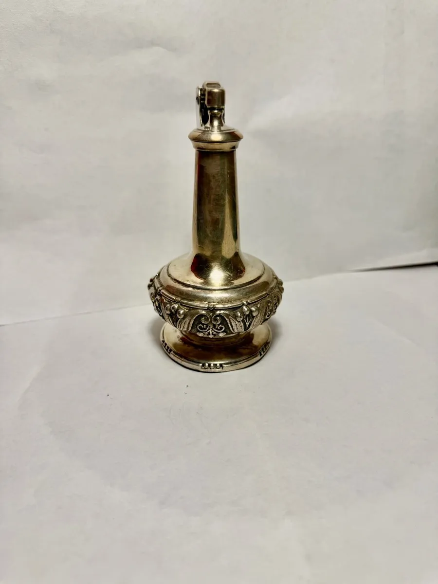 Ronson Decanter Deluxe Lighter - Image 4