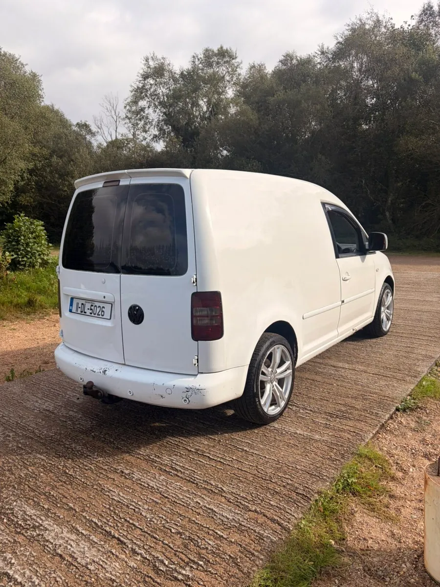 Volkswagon caddy - Image 4