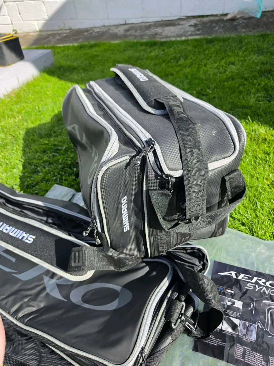 Shimano Aero Carryall/ Coolbag and Roller bag - Image 2