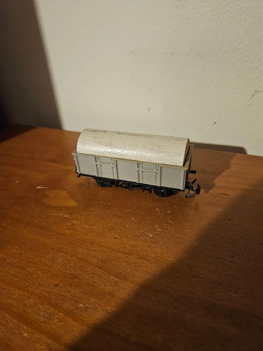 Hornby Jouef OO Gauge Wagon