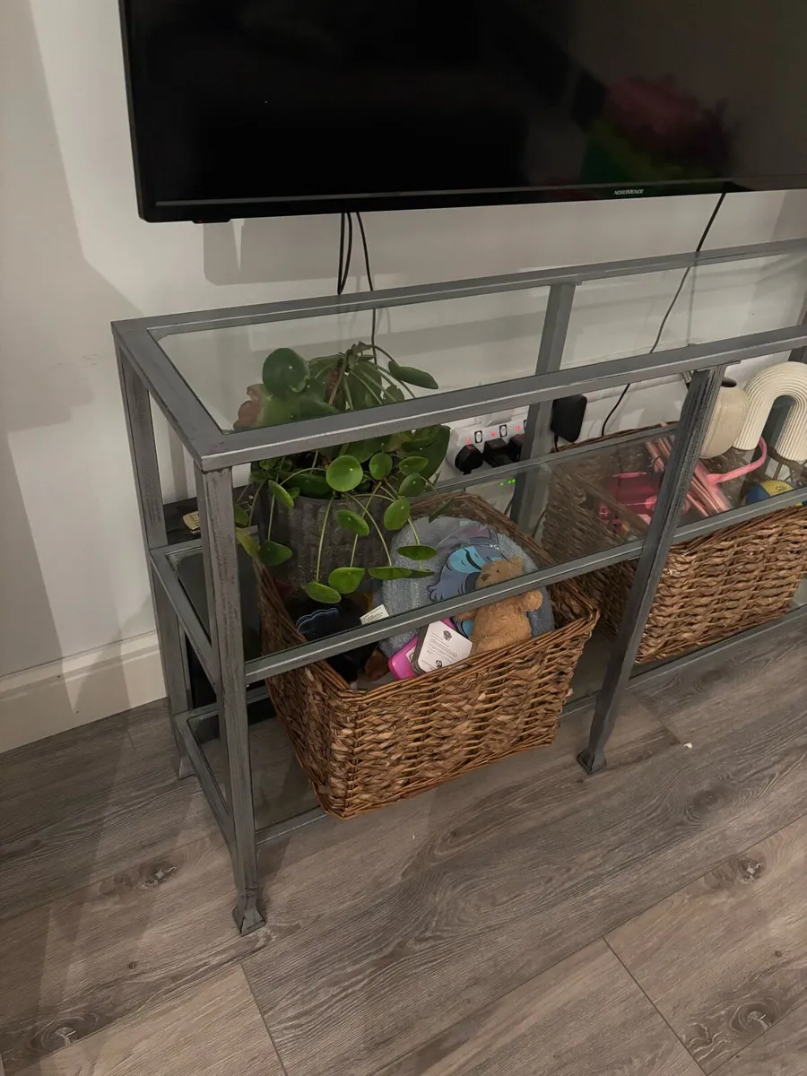 Bookshelf/under tv unit - Image 3