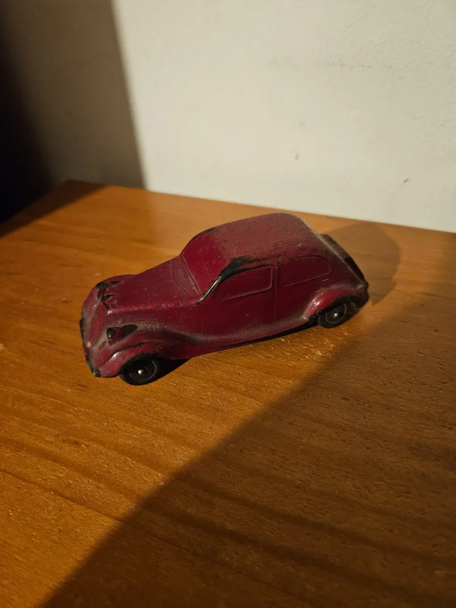 Corgi Lilo Toys Baklite Pre War Car - Image 1