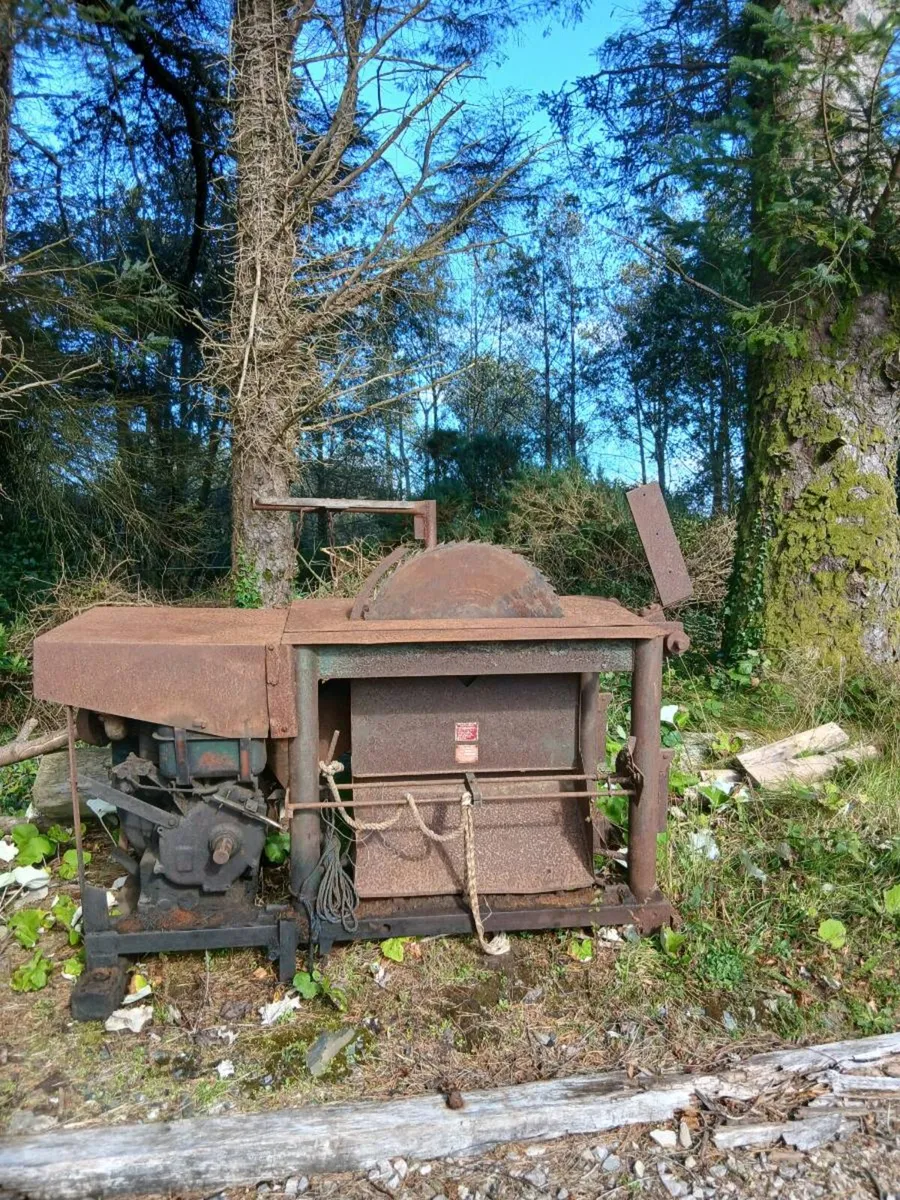 Stand alone saw