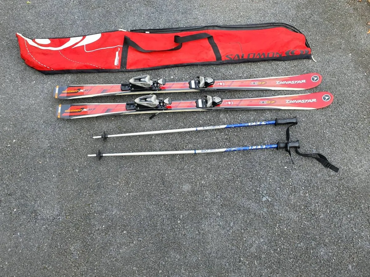 .Snow Ski  set  ( plz  see pics for details) - Image 1