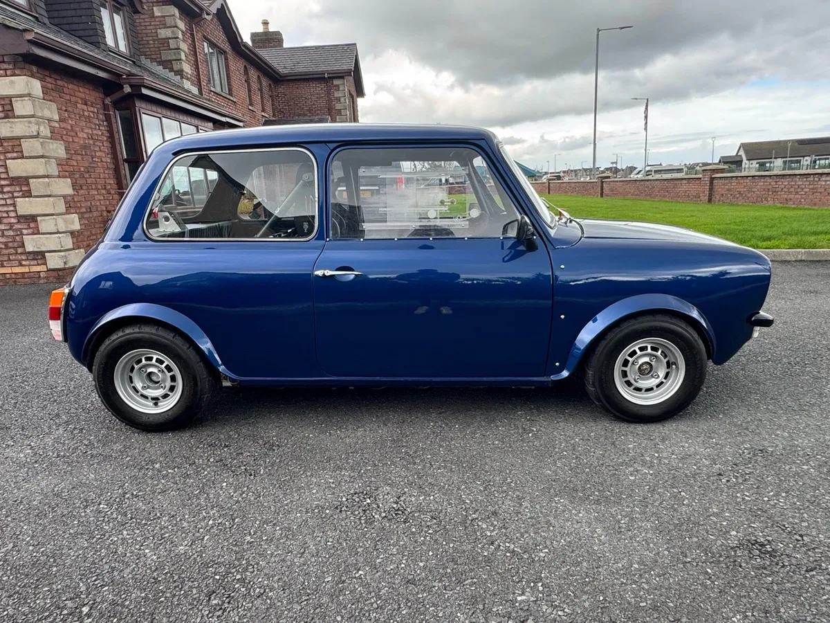 Mini Clubman - Image 4
