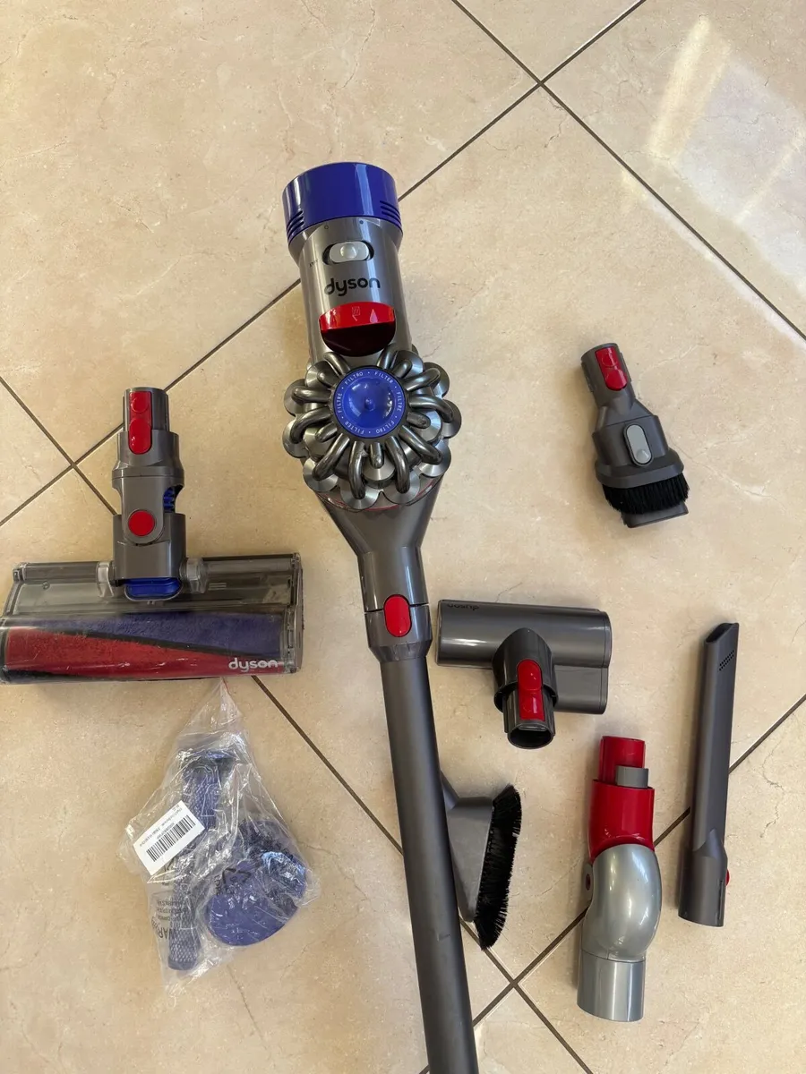 Dyson hoover - Image 1