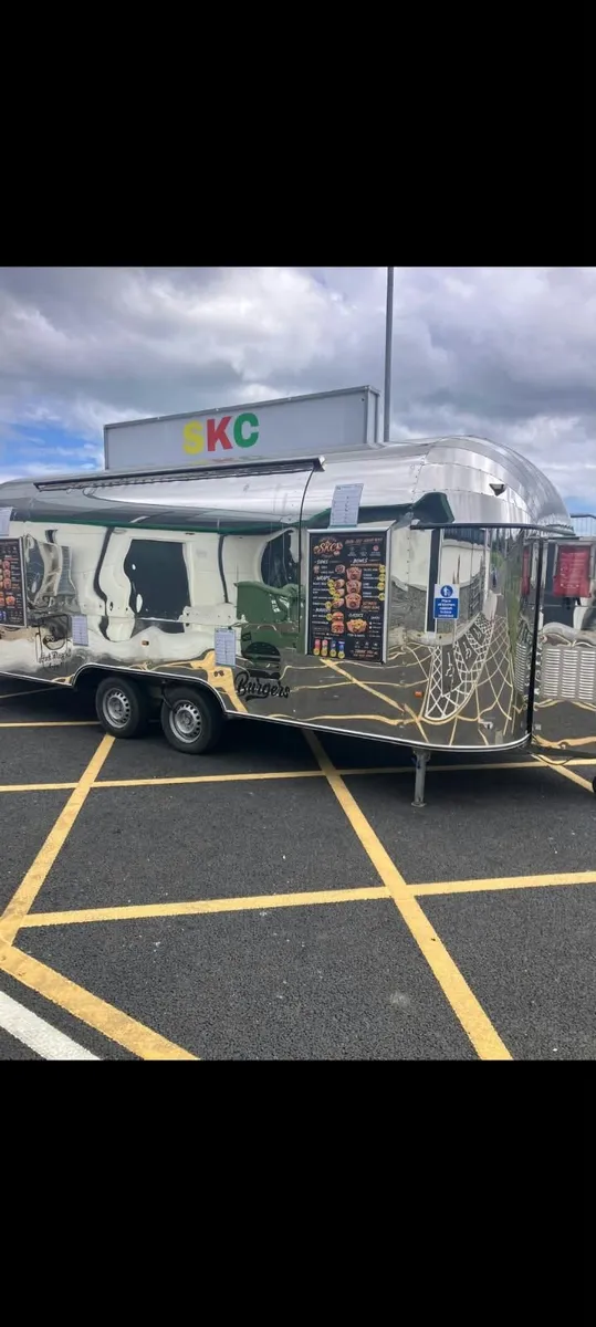 Food Truck - Image 1