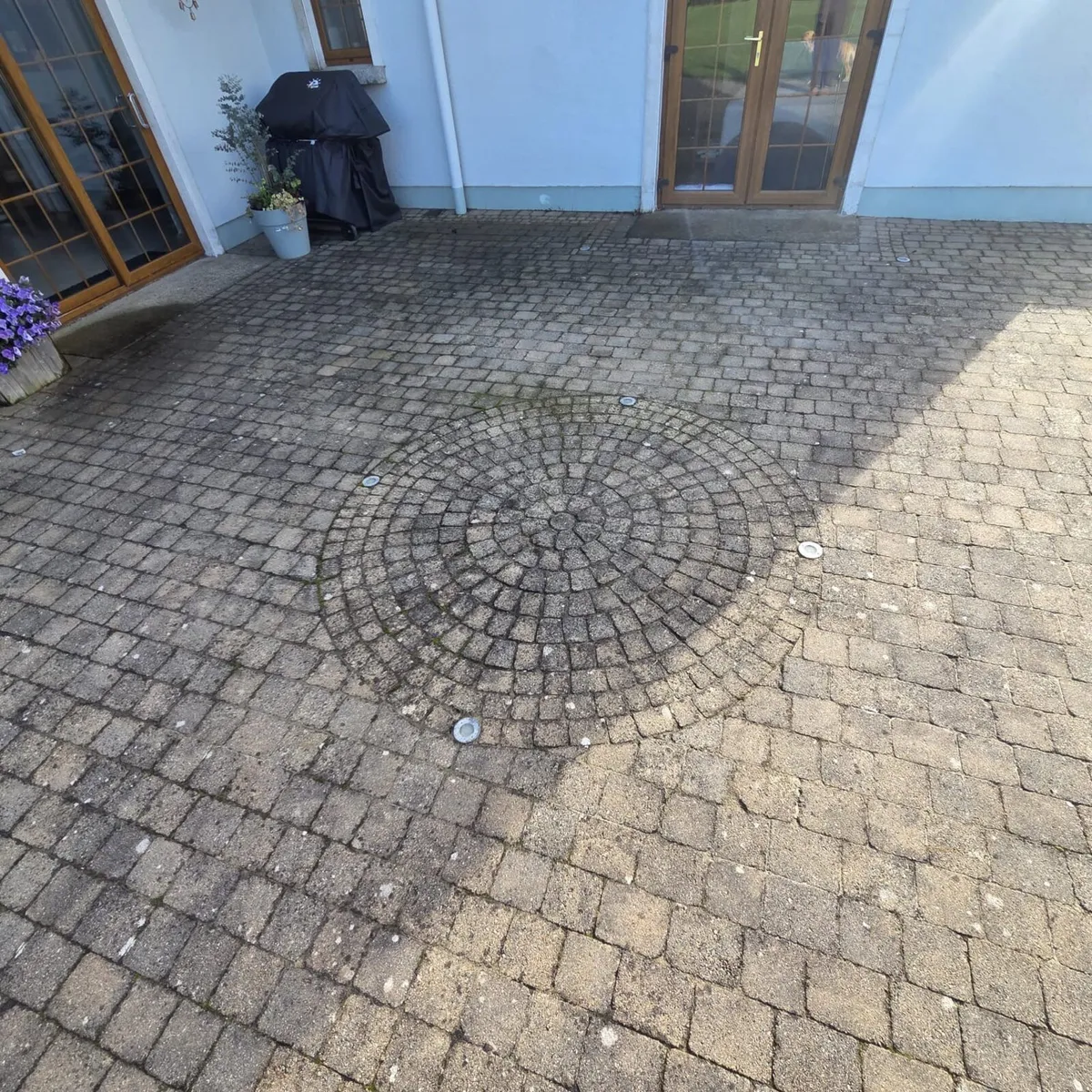 Paving stones - Image 1