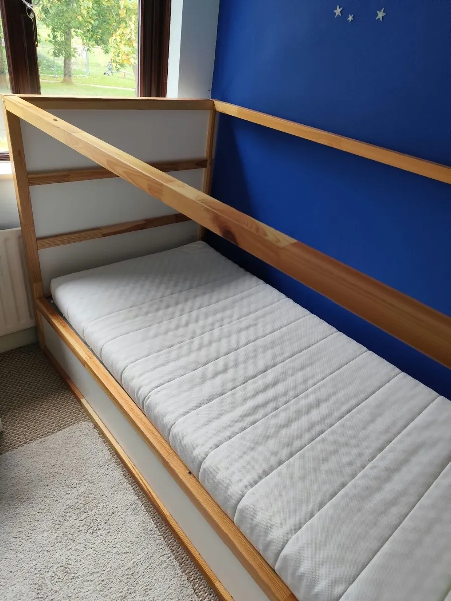 Kids Reversible Loft Bed with Mattress - Image 1