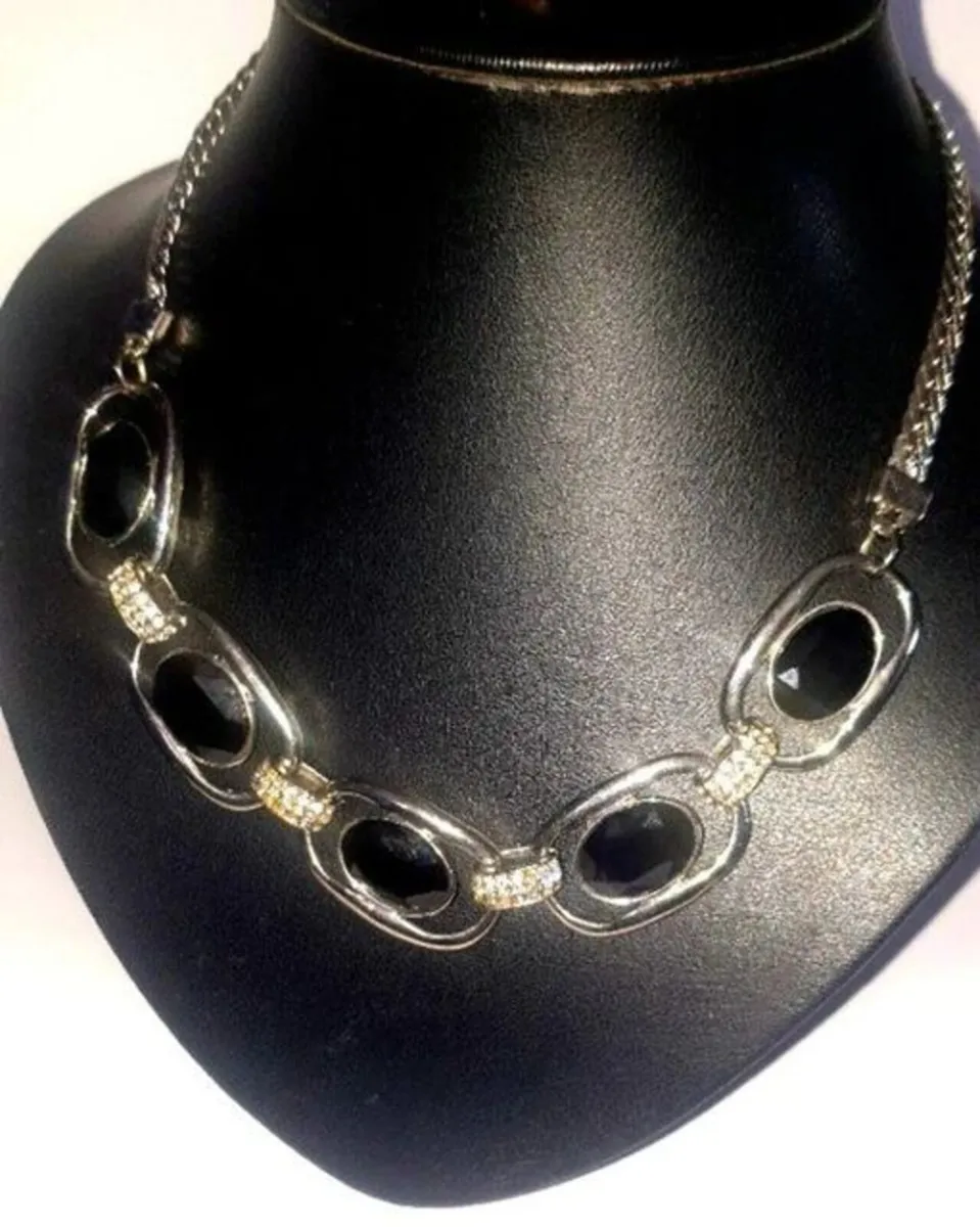 Vintage Black Oval Statement Necklace (Adjustable) - Image 1