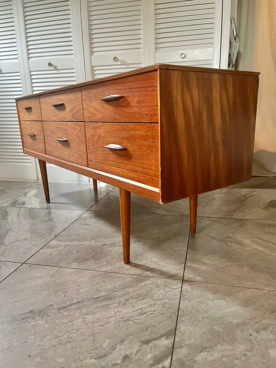 Mid century sideboard - Image 1