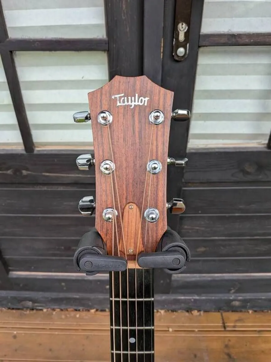 Taylor 710 - Image 4