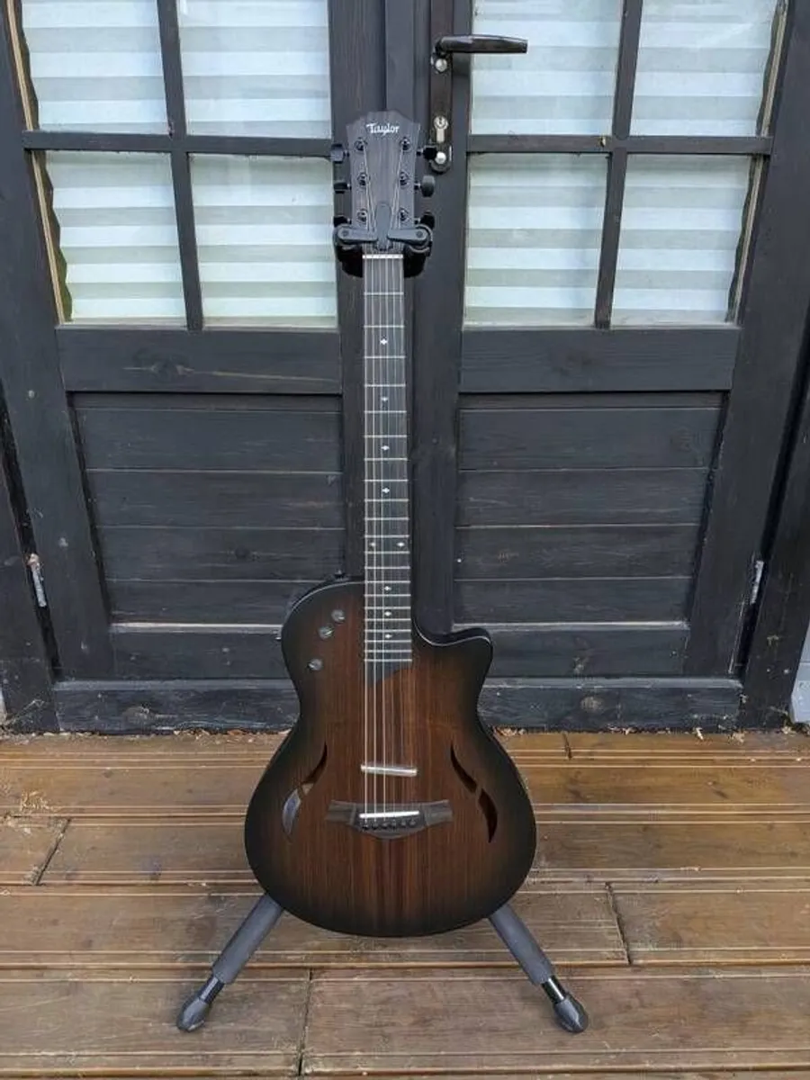 Taylor T5z Classic Rosewood - Image 1