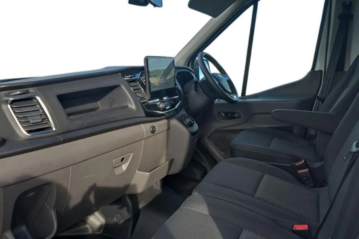 Ford Transit E- 425 L3 RWD 135kW 68kWh H3 Trend Va - Image 3