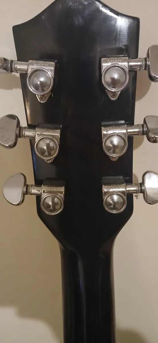 Guitar - Image 2