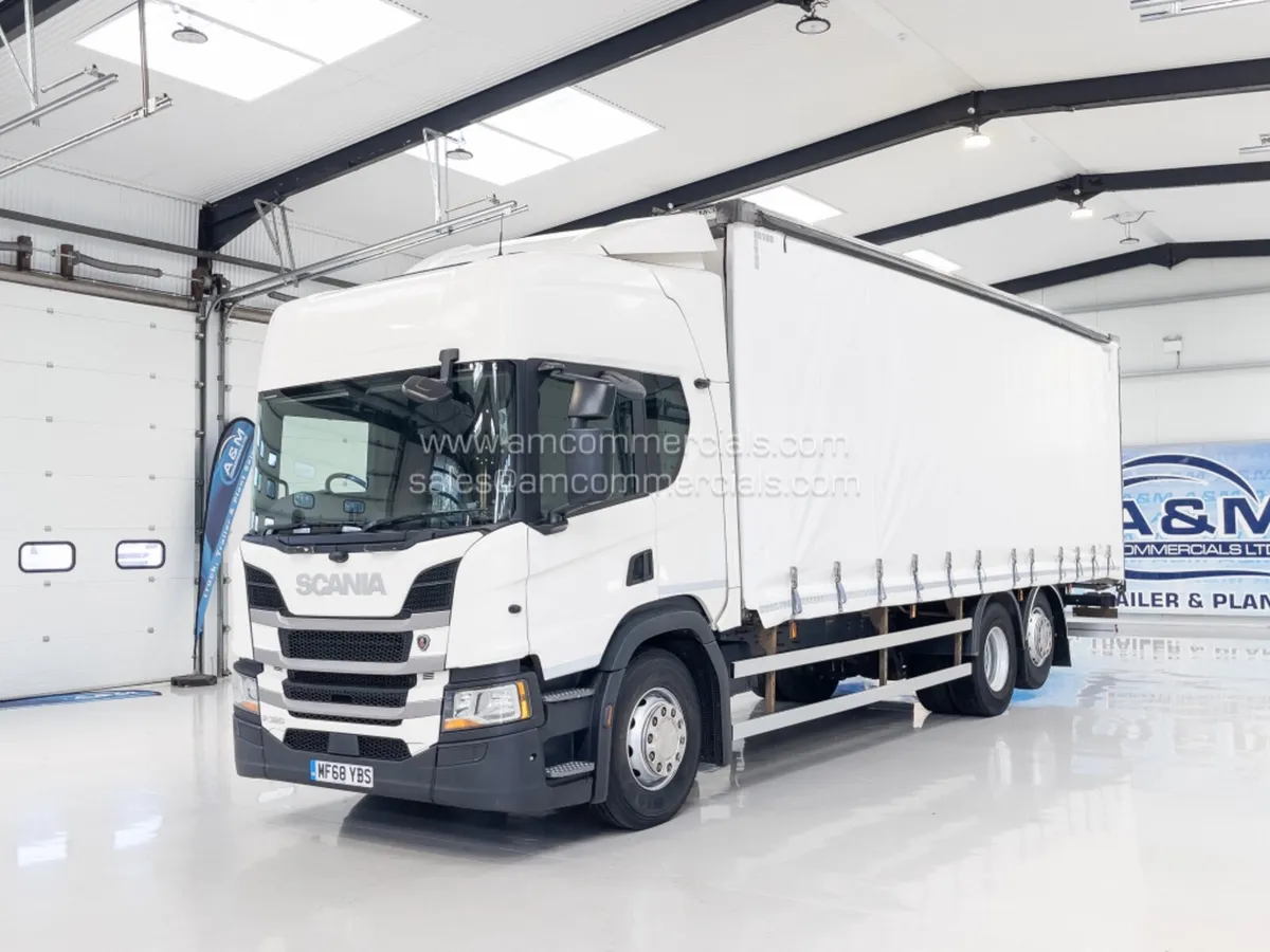 2018 SCANIA P320 CURTAINSIDER - Image 4