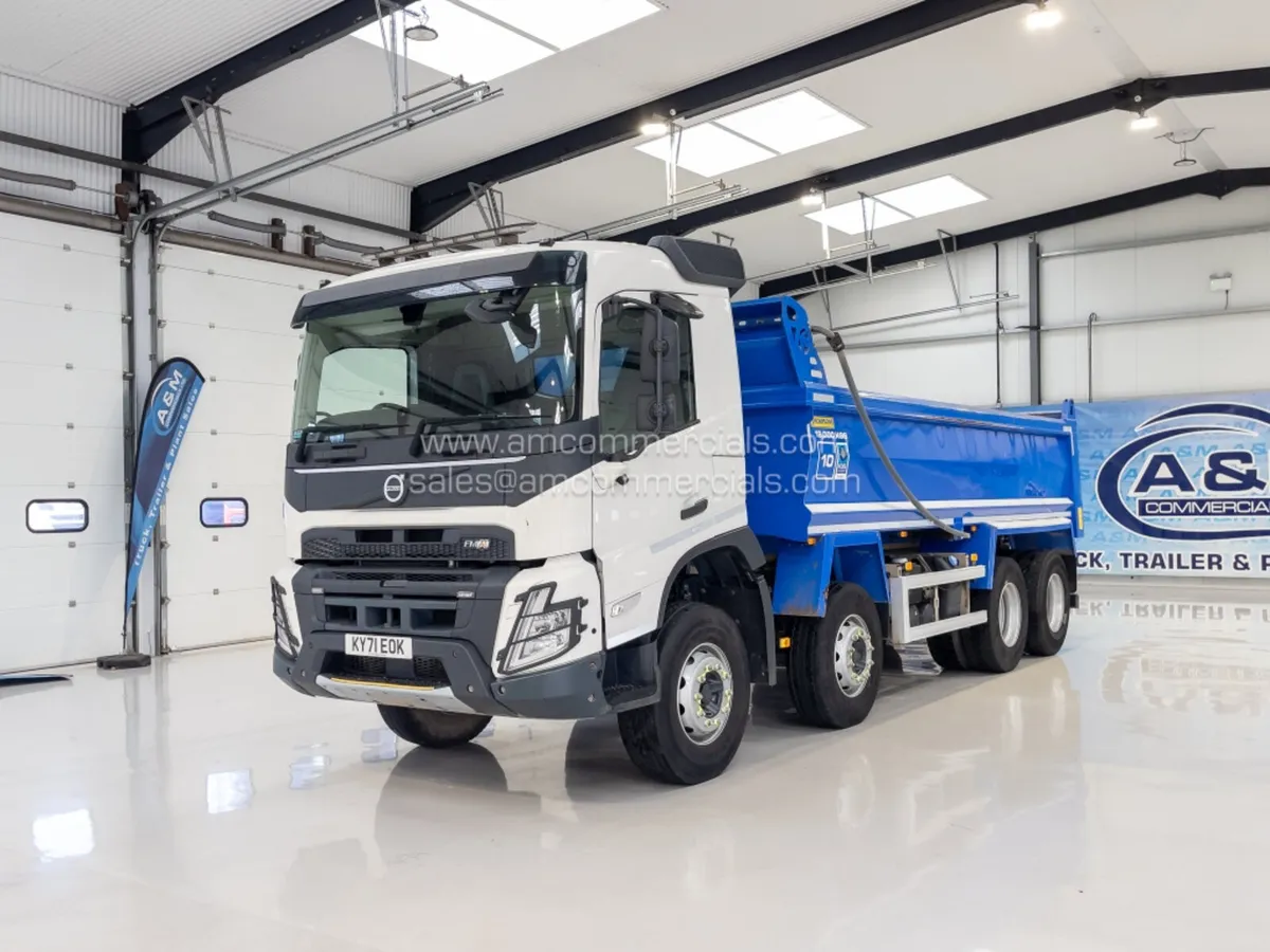 2021 VOLVO FMX 420 TIPPER - Image 4