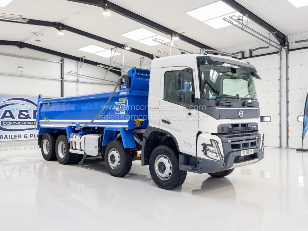 2021 VOLVO FMX 420 TIPPER - Image 1