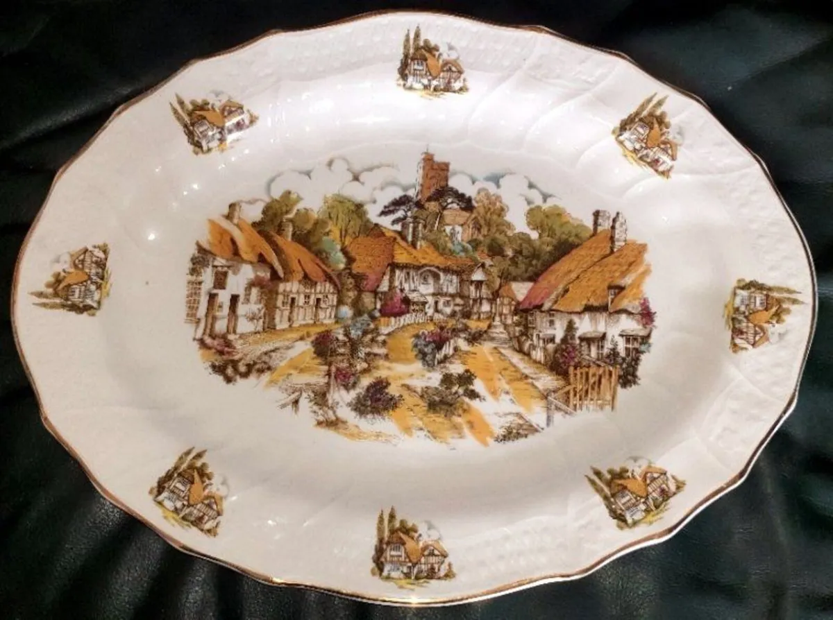 Vintage English Bone China Large Serving Platter - Image 2