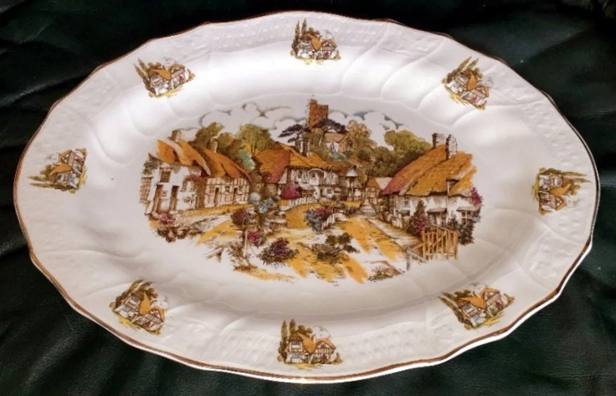 Vintage English Bone China Large Serving Platter - Image 3
