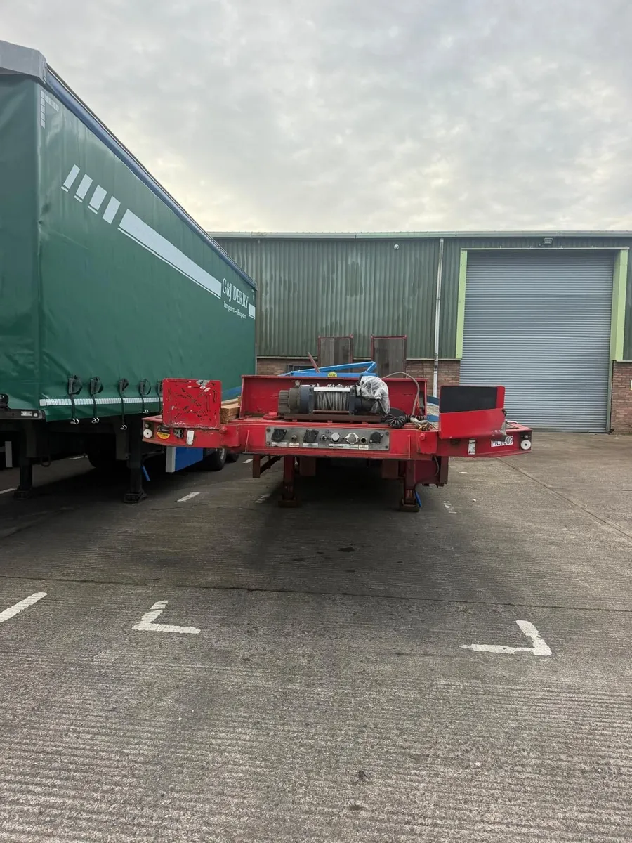 King Low Loader 2012 - Image 2