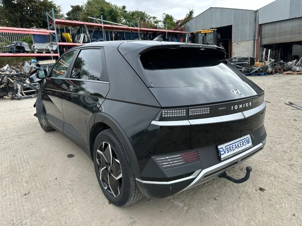 2022 IONIQ 5 EV FOR BREAKING - Image 3