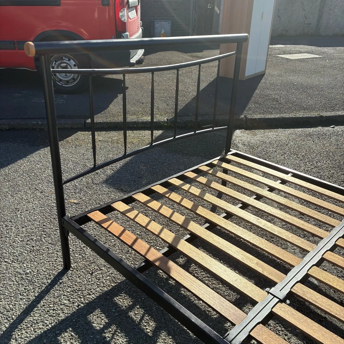 Black double bed frame - Image 4