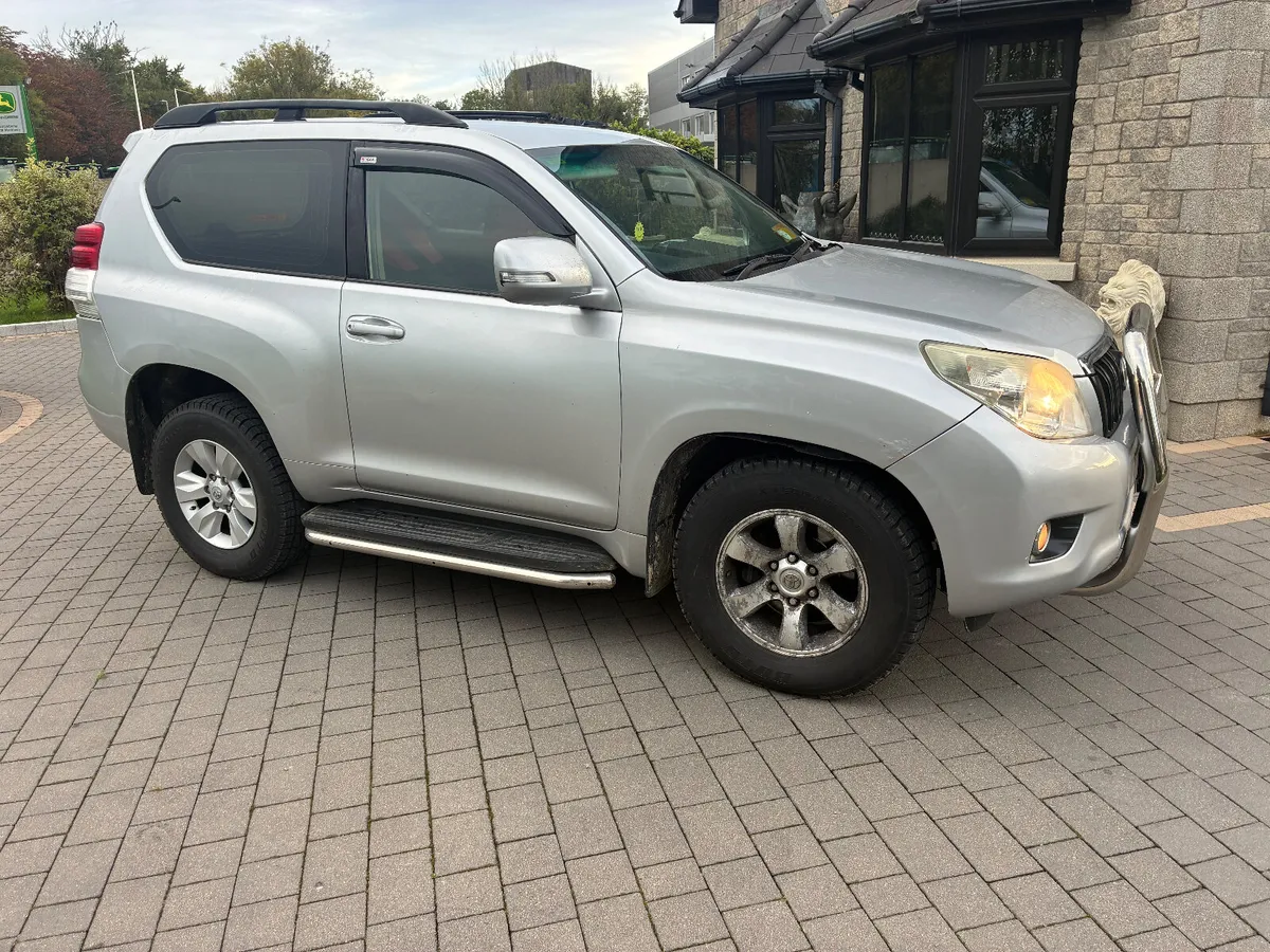 2011 Toyota Land Cruiser Swb tax+doe - Image 1