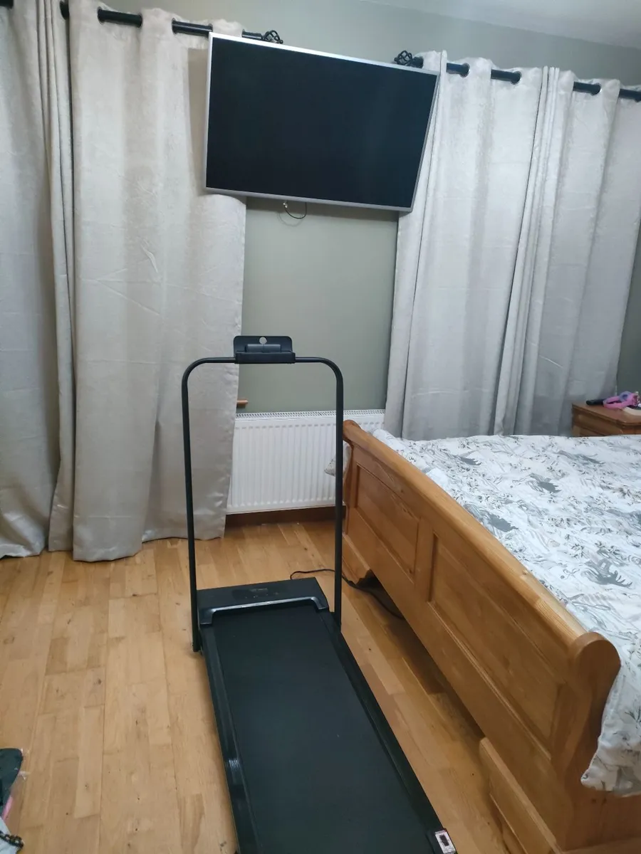 Folding Treadmill Q2 Pro - Image 4