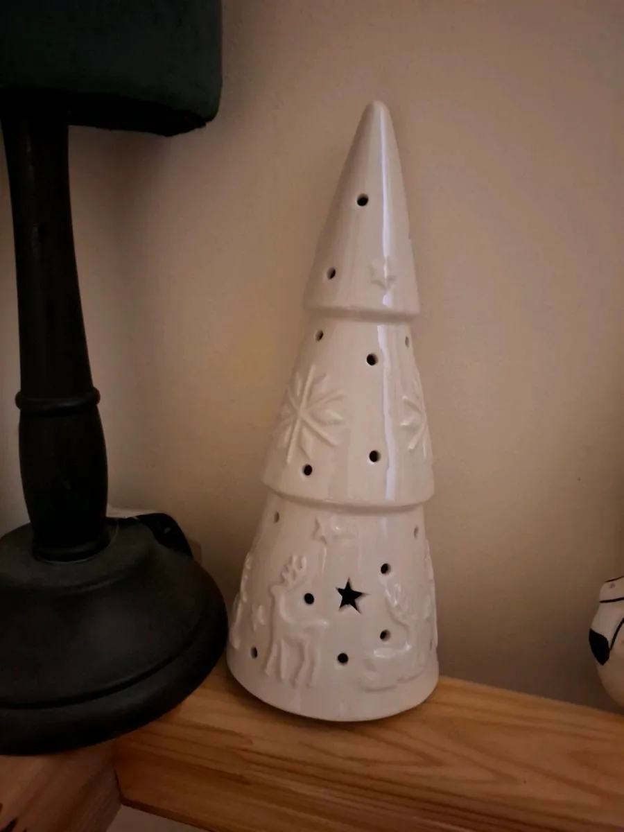 Christmas Decorations - Image 1