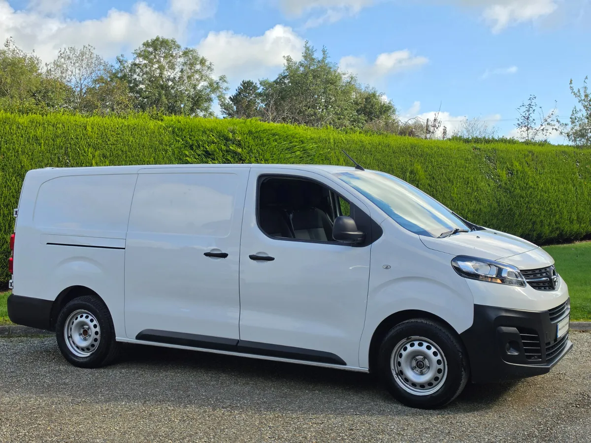 222'Opel Vivaro €13750 incl vat!! - Image 2