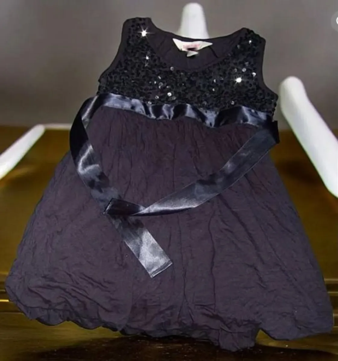 Vintage Harrods Girls Dress - Age 6/7 years - Image 3