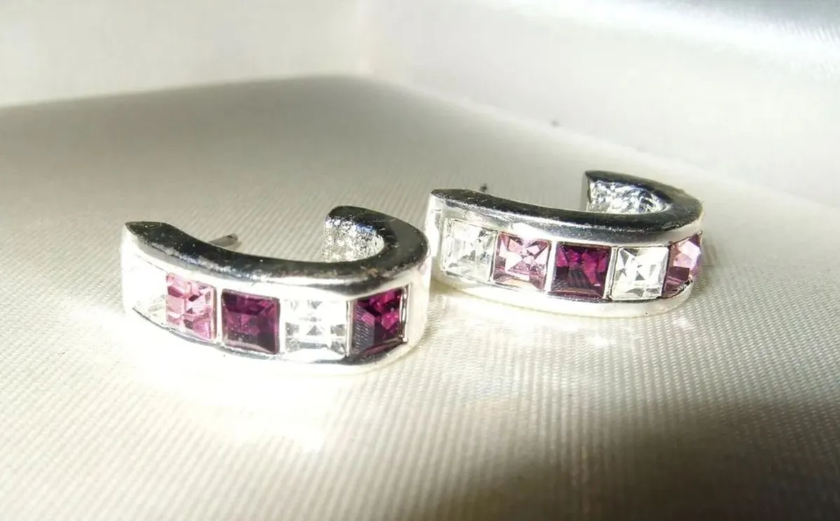 Pristine Vintage Sterling Silver 'Huggie' Earrings - Image 4