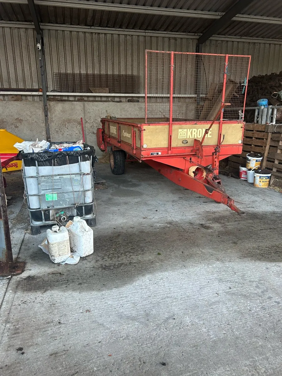 Krone manure spreader - Image 1
