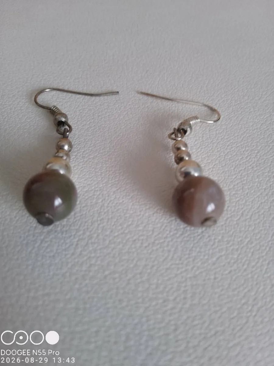 Women's Vintage Earrings - Image 2