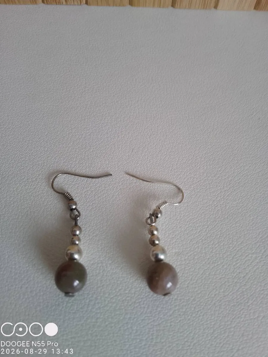 Women's Vintage Earrings - Image 3