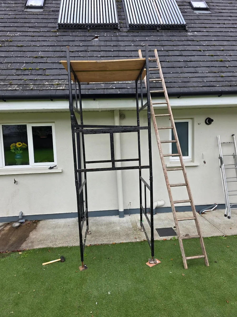 Scaffold tower - Image 2