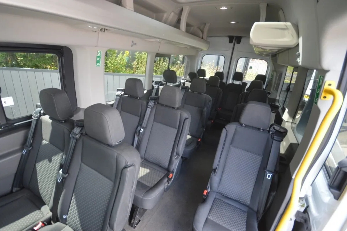 2022 Ford Transit 17 seat Mini Bus 2.0 diesel - Image 4
