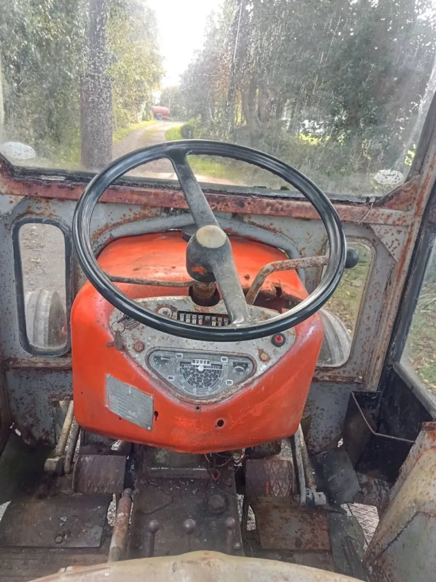 Zetor tractor - Image 4