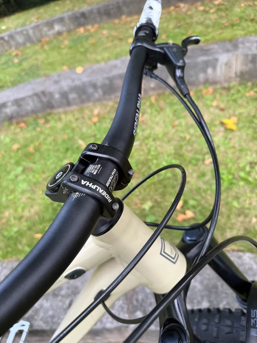 Commencal Meta - Image 4