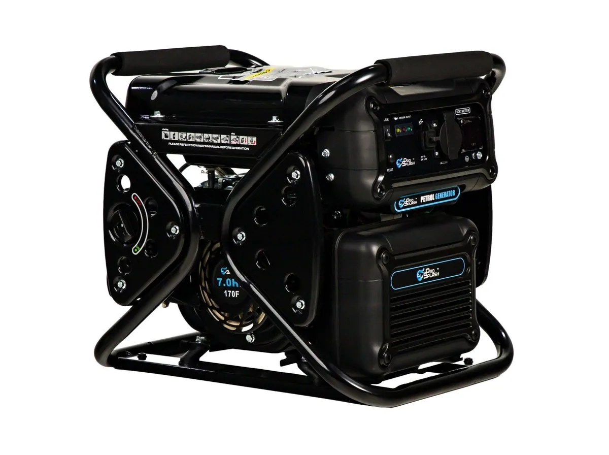3.3kW Petrol Generator - 230V 11L Fuel Tank - Image 1