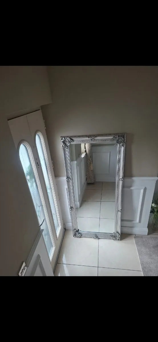 Mirror - Image 1