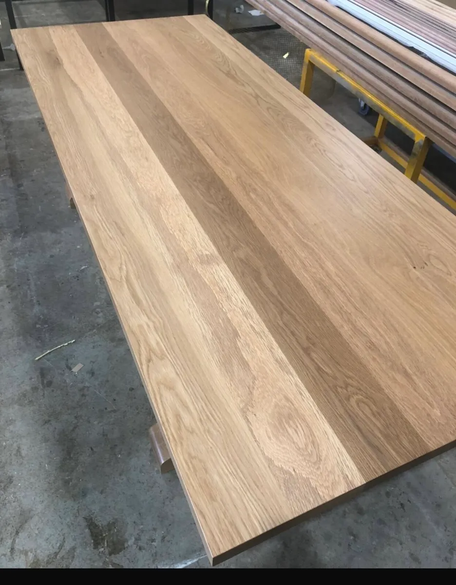 Solid American oak 8 seater table - Image 1