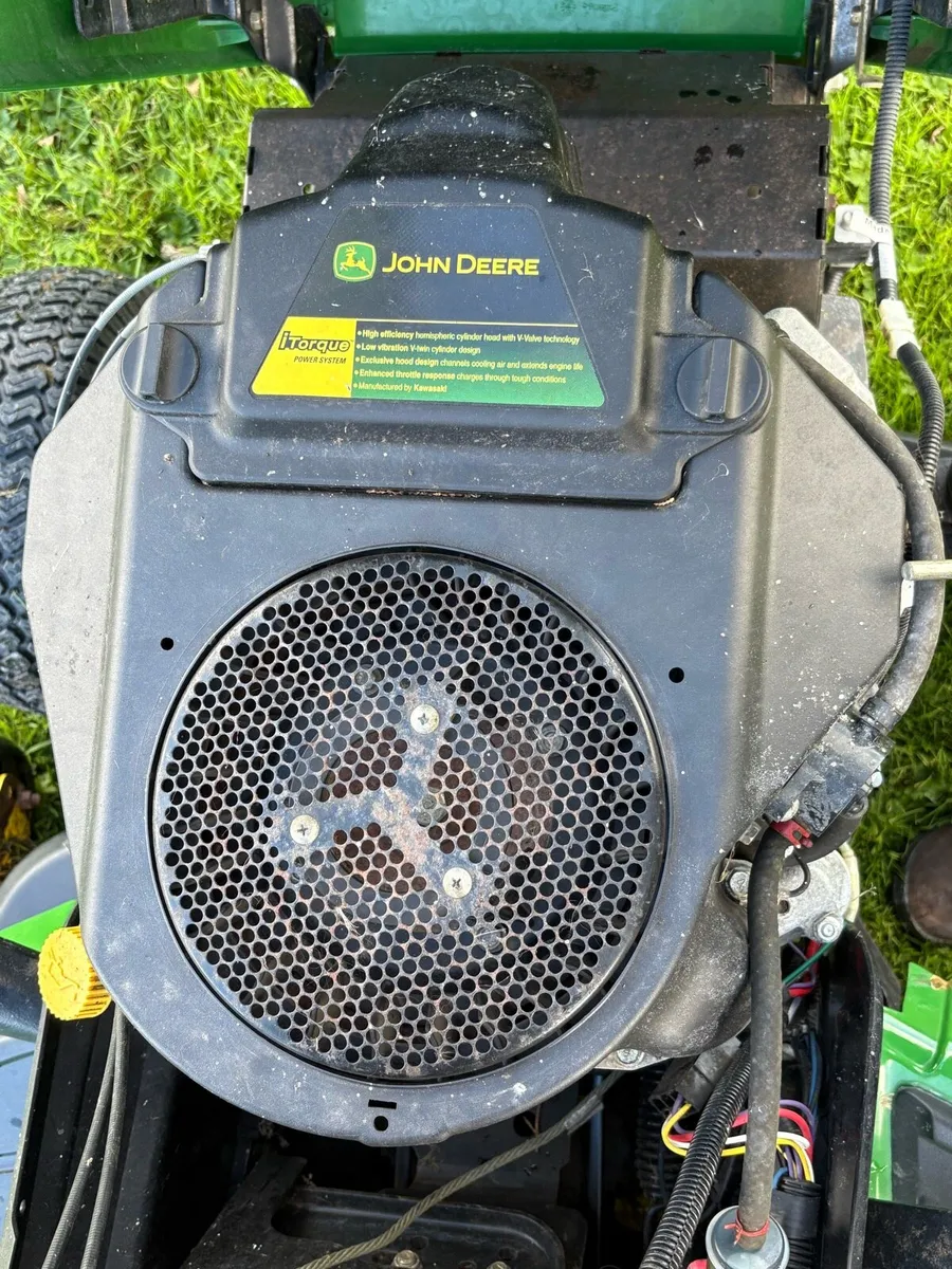 John Deere x300 ride on - Image 4