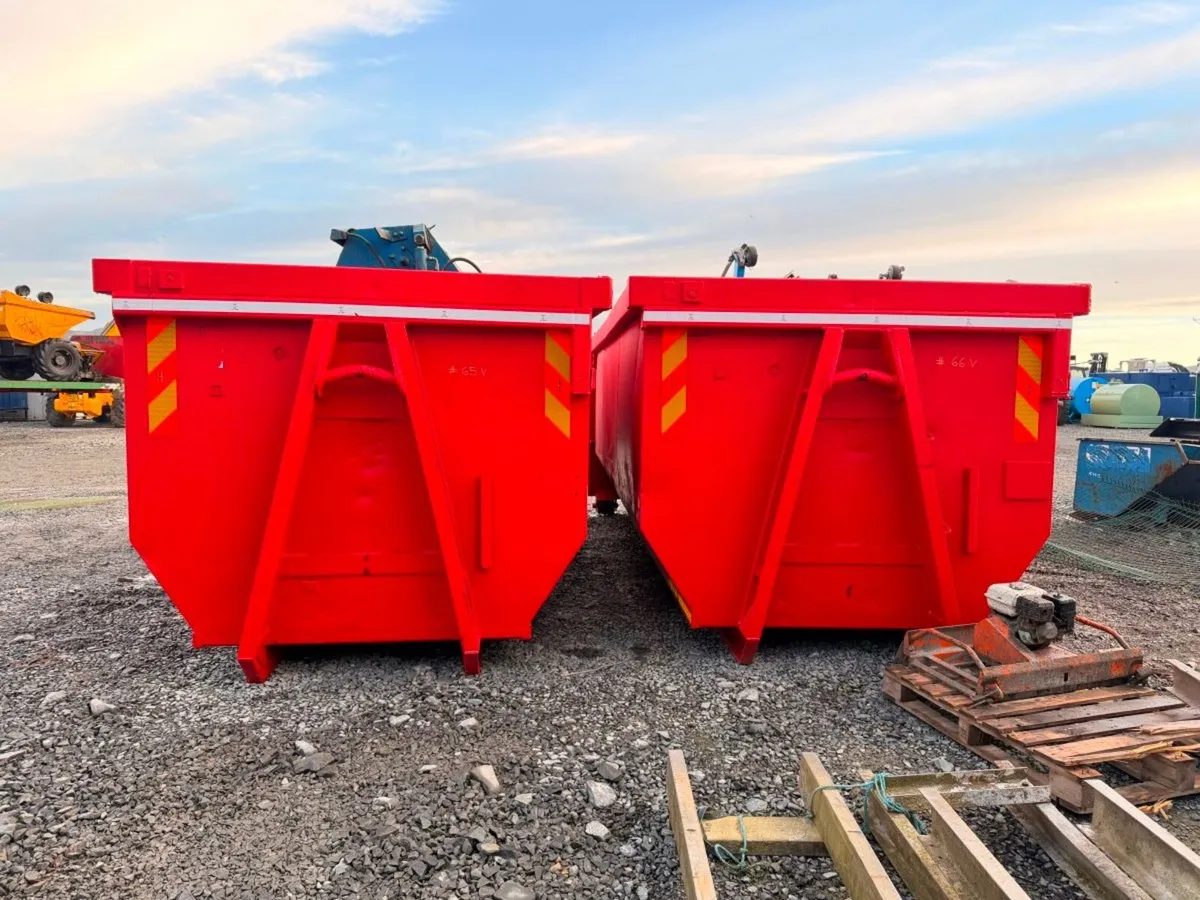 Choice of 2  Hookloader hook Skip Bodies  Refurbis - Image 3
