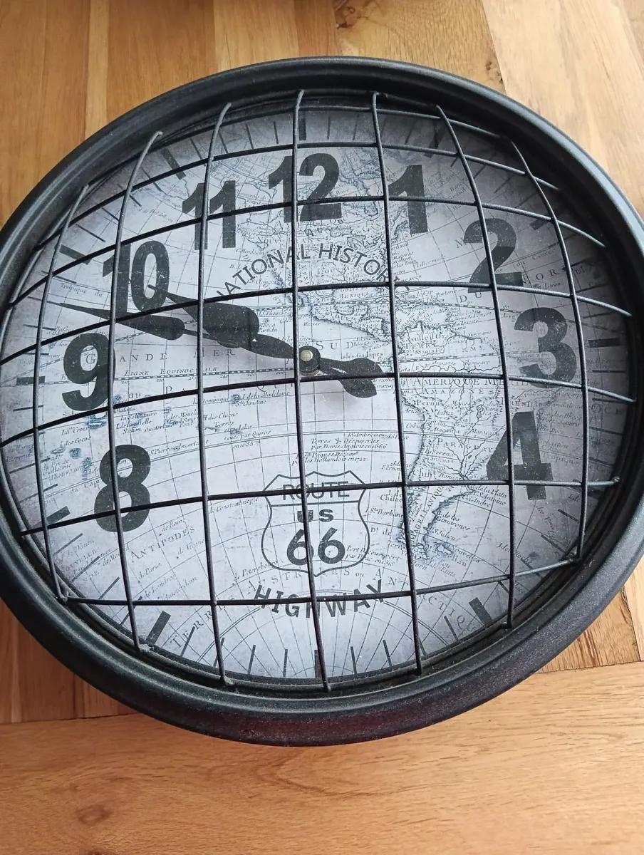 Wall clock - Image 1