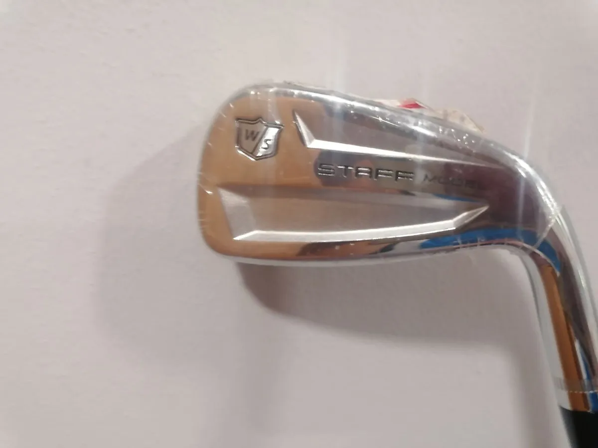 Brand New Wilson Staff UT Iron regular - Image 4