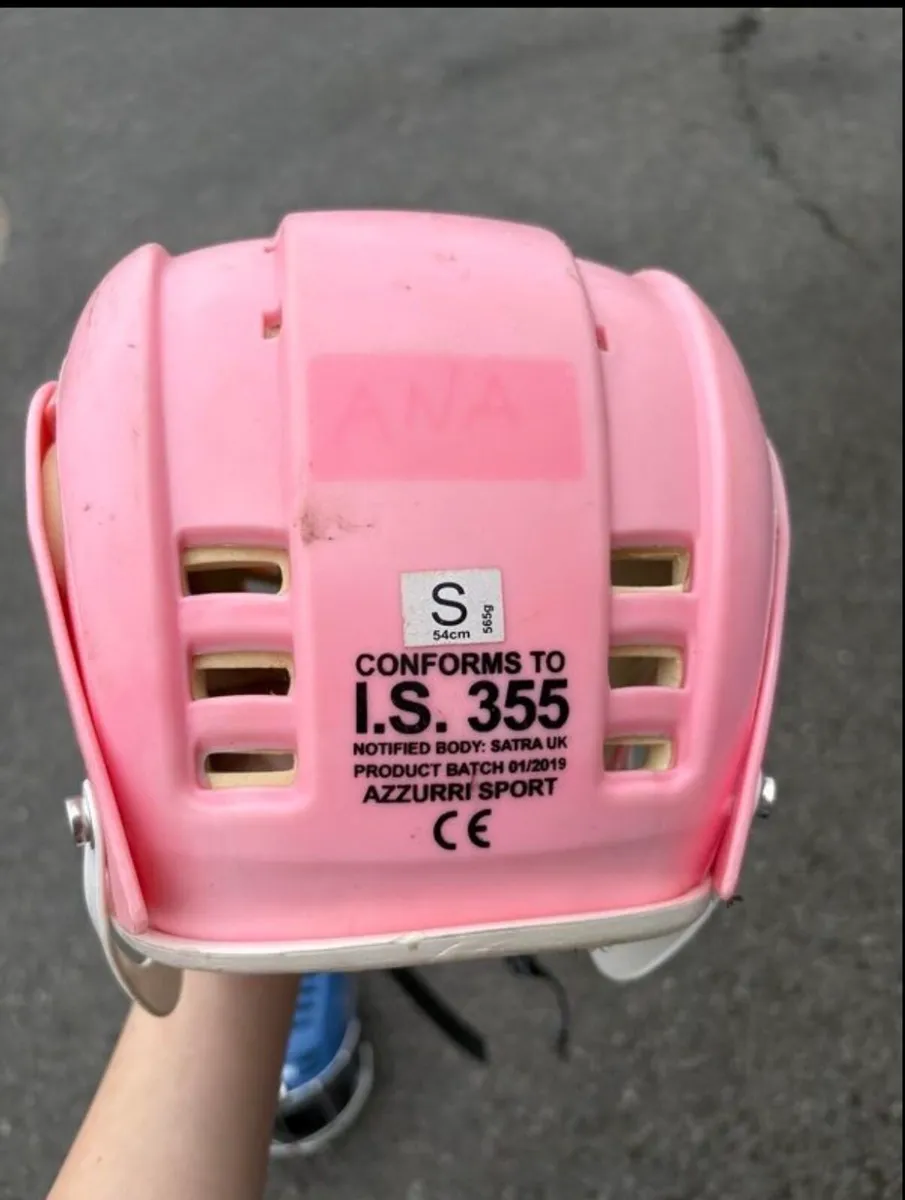 Camogie helmets - Image 4