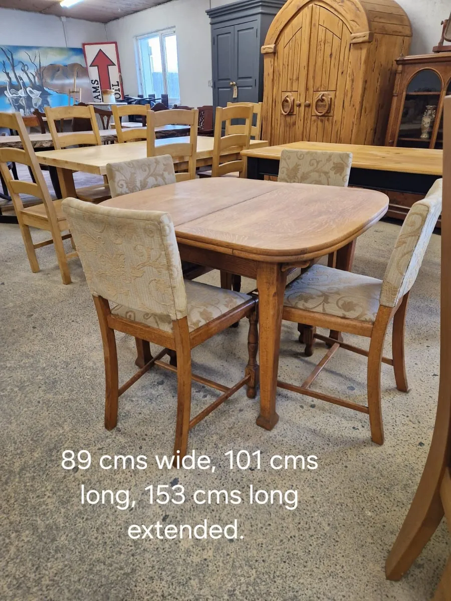 Early 1900s extendable oak table, 4 chairs - Image 4